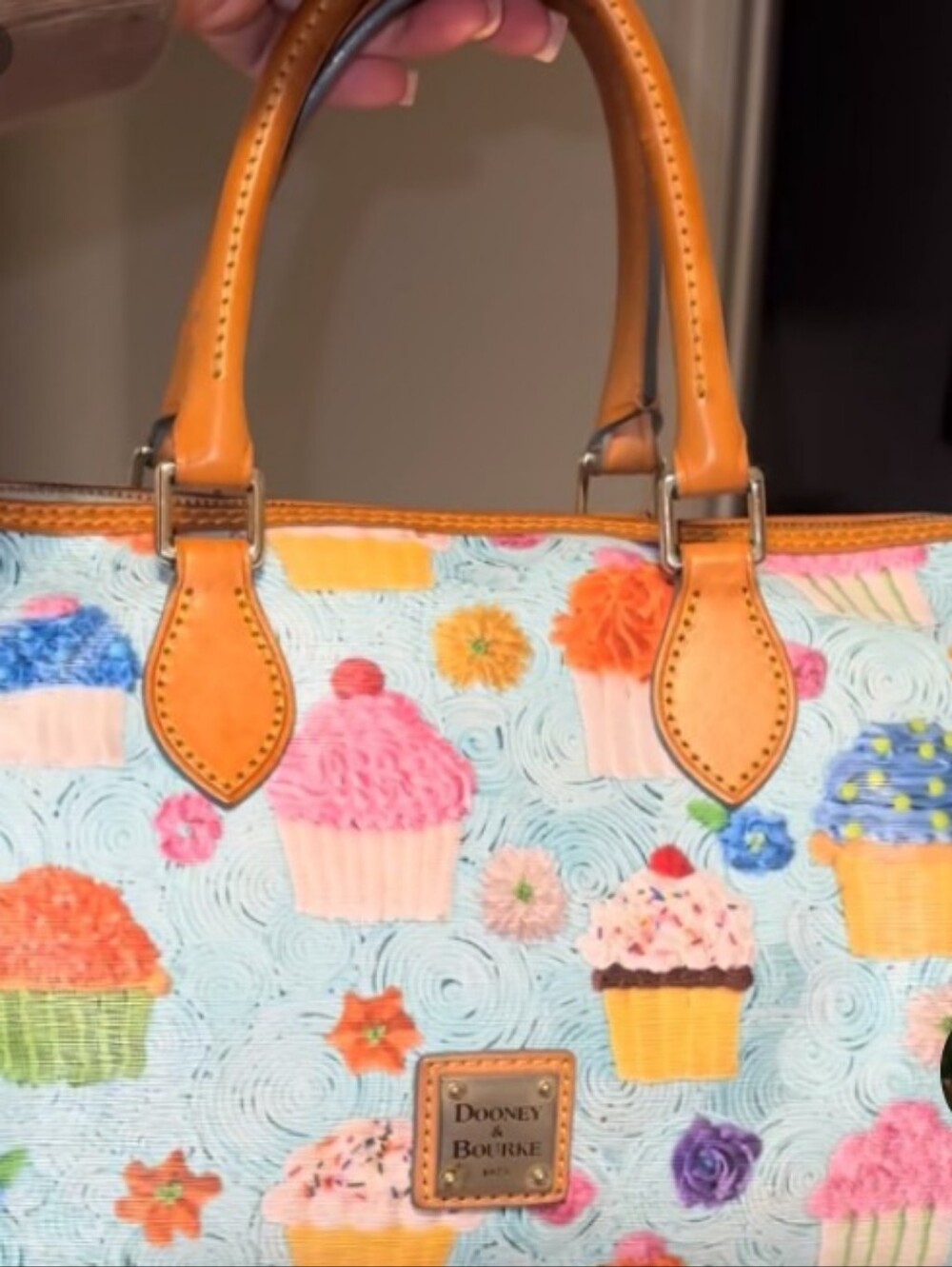 DOONEY & BOURKE LEATHER RETIRED Cupcake Print Bostonl Handbag with Tan Trim - Picture 3 of 6